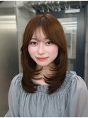 ミディアムレイヤー 顔周りカット 韓国ヘア