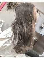 ヘアーアンドアトリエ マール(Hair&Atelier Marl)&nbsp;【Marl】グレージュカラーの外国人風ロング♪