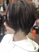 ハーモニックサロン キュア(harmonic salon Cure)&nbsp;ショートウルフ/アースカラー/福山市