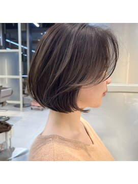 アフロートリノ(AFLOAT Leino) 【修】20代30代40代◎透明感カラー×韓国切りぱなしボブ