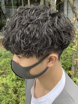 エリマ  茅ヶ崎(elima)&nbsp;波巻きスパイラルパーマメンズマッシュウルフツイストスパイラル