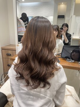 アピッシュ アオヤマ(apish AOYAMA) インナーカラーのコテ巻きパーマ