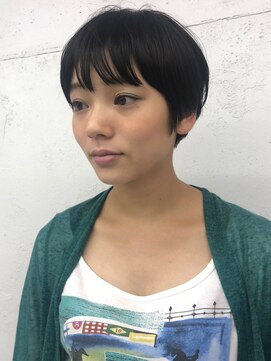 ジョニアンドロージ(Joni & Rougy) マッシュショートヘア