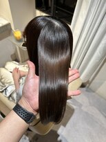 リラエ(Lyrae)&nbsp;縮毛矯正/髪質改善/美髪カラー/トリートメント【大阪/西梅田】