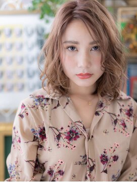 カバーヘアアンドスパ ブリス 浦和(COVER HAIR&SPA bliss) 外国人風カラーふんわりカールこなれヘアc5浦和20代30代40代