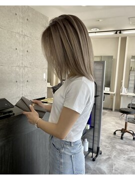 ウル 岡山駅店(ULu.) 外国人風バレイヤージュ秋色透明感カラー岡山髪質改善ULu.