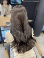 アリュウル 表参道 青山(Allure) マロングレージュカラー×韓国レイヤーカット◯ 伊藤
