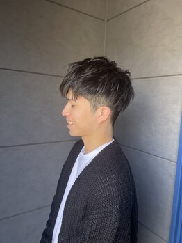 ヴァーチェ ヘアー(Virche hair)の写真/流行りの髪型もお任せください!さっぱり男らしい髪型が好評◎仕事もプライベートも自分らしくいられるStyle
