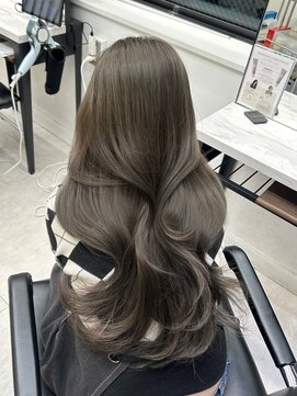 アマトウキョウ 表参道(AMA TOKYO) グレージュカラー アッシュグレージュ 透明感カラー