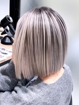 シオン(shion)&nbsp;ホワイトブロンド似合わせカットマロンベージュ_ba434151