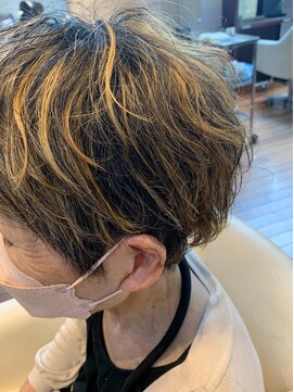 サラ 徳山店(SARA) ブリーチハイライトのみで白髪ぼかし