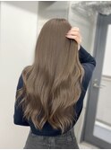 ブリーチなし！ヘーゼルベージュカラー／艶カラー