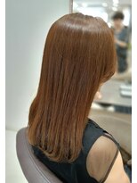 アンベリールフルー(EMBELLIR fleur)&nbsp;オーガニックAVEDAカラーで大人の艶髪スタイル