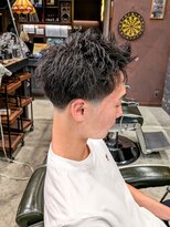 スリーセント 栄(3/cent) 【テーパーフェード×スパイキーショート】