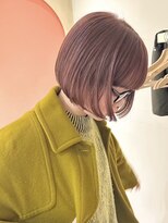 ヒビヲ 天神警固(HIBIO)&nbsp;ショートボブ切りっぱなしボブタッセルボブブリーチダブルカラー