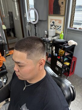 バーバーショップライズ 2nd(barber shop RAIzE) BUZZ CUT