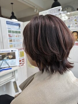 ハナビ(hanabi) 30代/髪質改善カラー/白髪ぼかし/ウルフカット