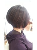 ■エッジの効いたラウンドボブ