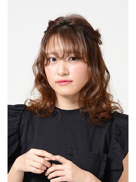 アース オーセンティック 長崎浜町店(EARTH Authentic) 華やかロープ編みダウンスタイル【EARTH長崎浜町】