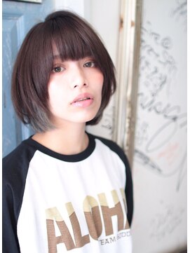 ロンド 銀座(Lond) ラフで可愛いナチュラルショートボブ☆