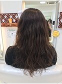巻き髪風ウェーブで春っぽく!