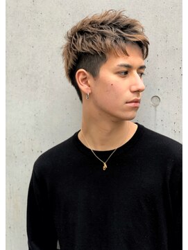 トルネード(TORNADO) ソフトモヒカンツーブロックショート