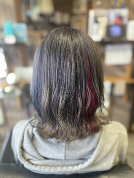 オーバーキャプテンネイキッド(OVER CAPTAIN NAKED) グレージュカラー・セクションカラー