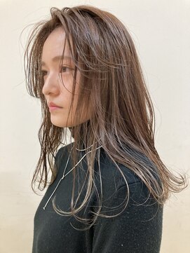 エント(ent) 透明感グレージュカラー