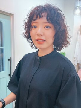 シビバイレボ(CIBI by revo) 地毛風カラー/ナチュラルレイヤーカット/ショートボブ[船橋]