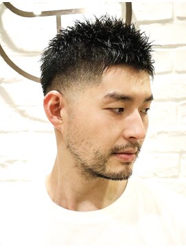 ヨシザワインク ハコザキ 水天宮前 日本橋人形町(YOSHIZAWA Inc.HAKOZAKI) シェービング/フェード/スパイキーショート/30代/理容室