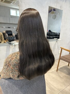 ミント(mint) 赤みなしオリーブグレージュピスタチオグレージュカーキアッシュ