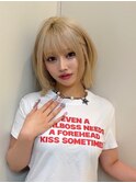 イメチェンショート外ハネボブ美髪ブルーブラックワイドバング