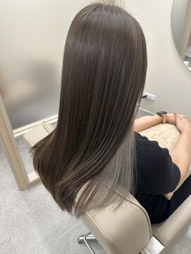 トッカ 広島(tocca) ＊グレージュカラー×インナーグレー＊