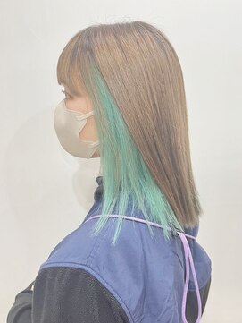 シルバーベージュ/ホワイトシルバー/インナーグリーン