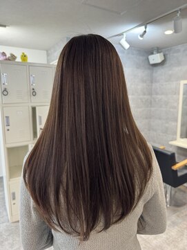 ラルナ(La luna) 透明感ベージュの美髪ロング