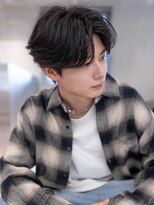 ケアリー 川西能勢口(Carelly)&nbsp;ツイストパーマ七三オールバックマッシュウルフスリークショート