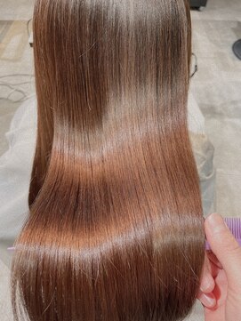 ワン(One...) 艶髪ロング