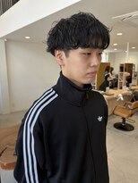 エマン(AIMANT) シャドウパーマ