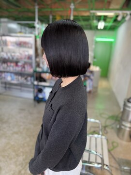 コム(COM) ミニボブ