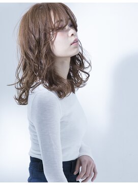 シャンプー 本店(SHAMPOO) 目にかかる前髪がセクシーなリラクシーセミディ