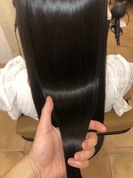 アコンプリッシュ 代官山 恵比寿(accomplish) クリスタルミネコラ