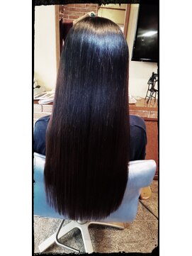 ヘアーアンドエステスタジオ モア 縮毛矯正