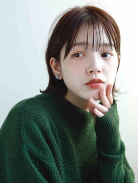 スクエアウーノ 博多(SQUARE＊UNO HAKATA) 外ハネボブ　シースルーバング　顔周り似合わせ　ブラウンカラー