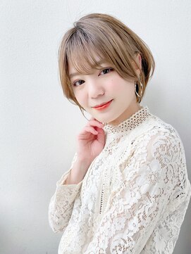 エレノア 新宿新南口(Eleanor) サイドバングで小顔に☆大人ショートボブ [新宿駅/新宿駅南口]