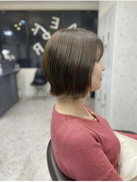 アデプト 北千住店(adept) ★大人可愛いモテ髪20代30代40代くびれボブ外ハネボブ【北千住】