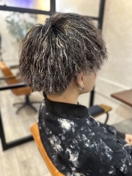 アーチ(Arch) ハイライトツイストスパイラル