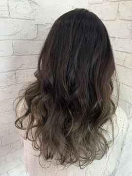 アジールヘア 所沢プロペ通り店(agir hair) グレージュグラデーションケアブリーチ小顔ワンレン所沢練馬韓国