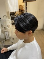 ソワン ドゥ ブレス エルネ 立花店(soin de brace elne)&nbsp;縮毛矯正でもナチュラルな仕上がりに、メンズセンターパート