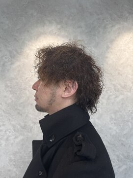 スタッド 松戸(stud. Men‘s) マッシュウルフ×波巻きパーマ！