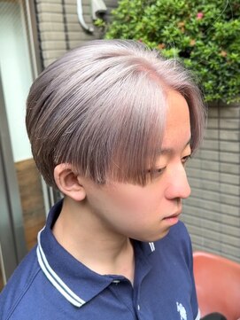 スタジオフォーエイチ(STUDIO 4H) ホワイトブロンド/刈り上げセンターパート/エンドカラー/メンズ